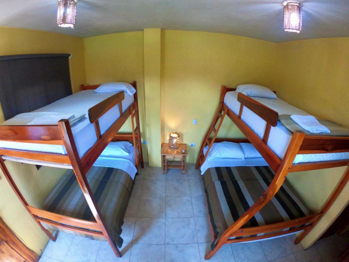 Hostal Moai Montanita Luaran gambar