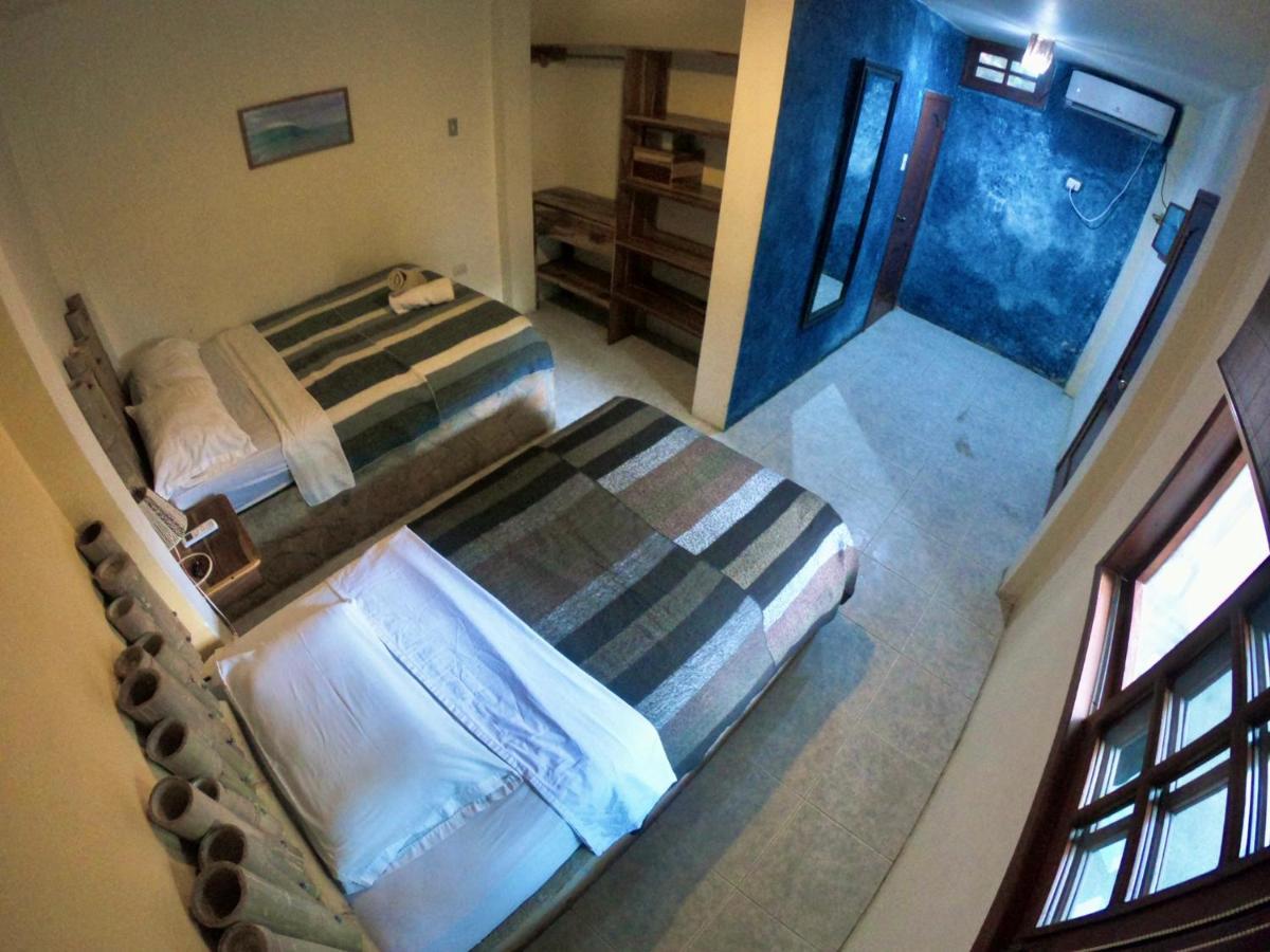 Hostal Moai Montanita Luaran gambar