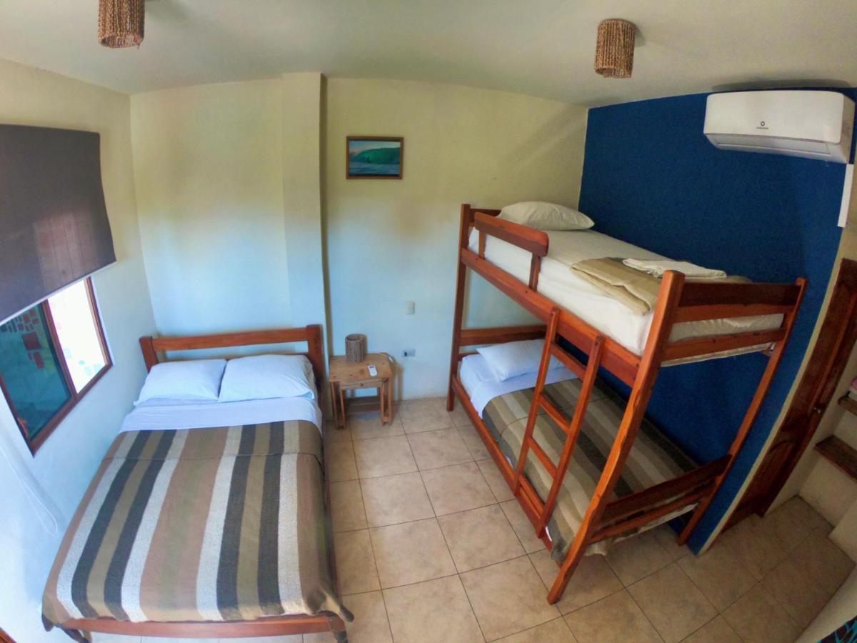 Hostal Moai Montanita Luaran gambar