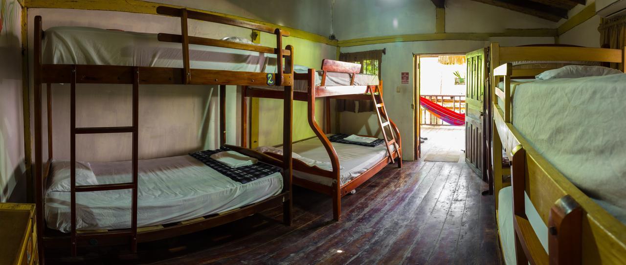 Hostal Moai Montanita Luaran gambar