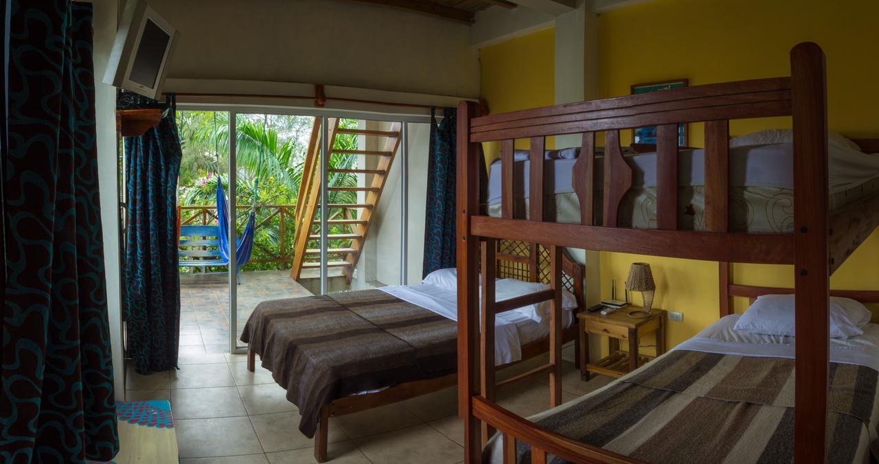 Hostal Moai Montanita Luaran gambar